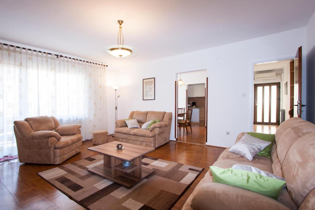 Apartment Nola By Rent Istria بوريتش المظهر الخارجي الصورة